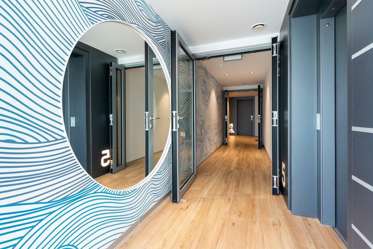 By The Sea Apartments Batorego Гдиня Екстериор снимка